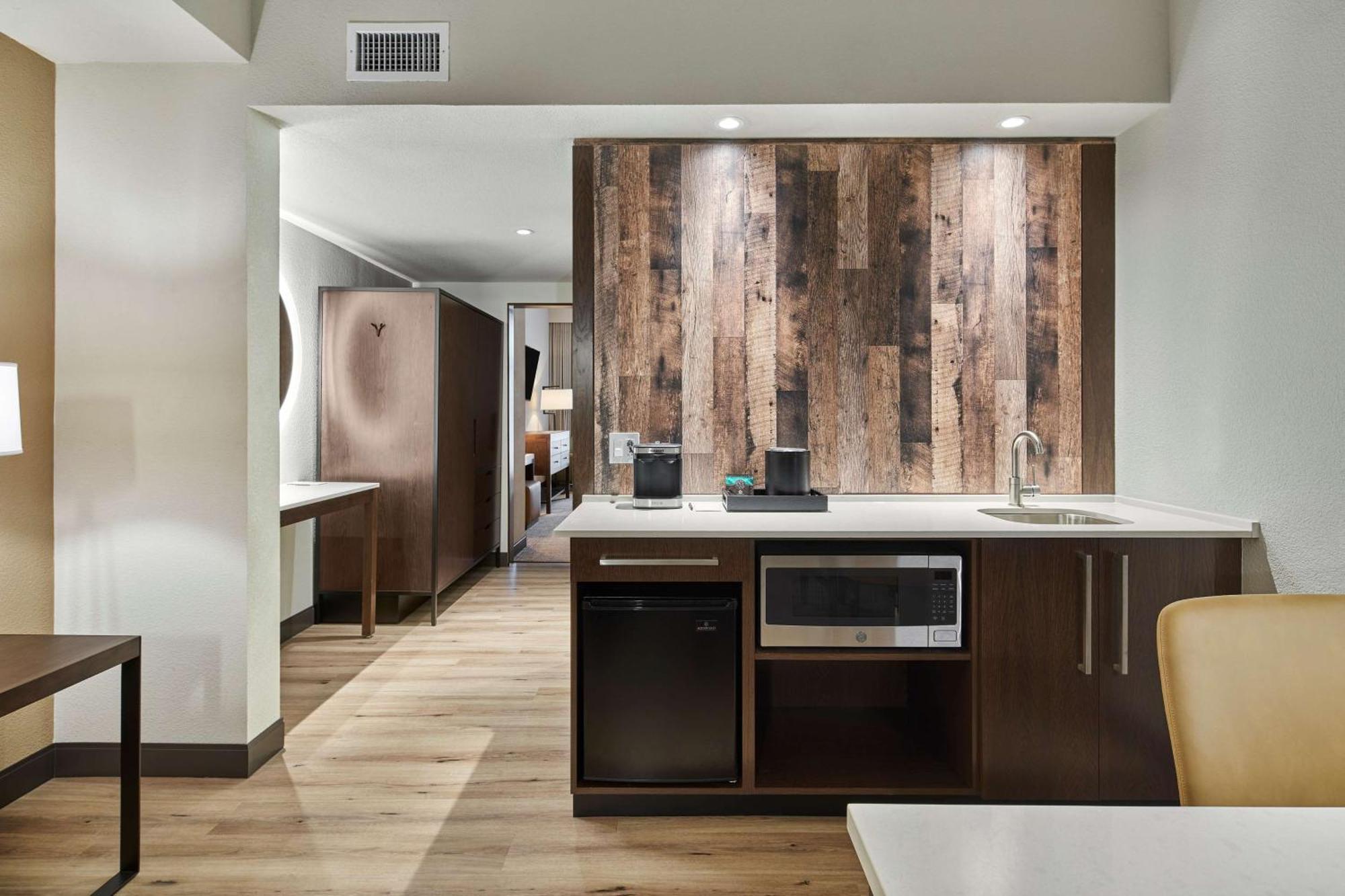 Embassy Suites By Hilton Nashville Downtown Dış mekan fotoğraf