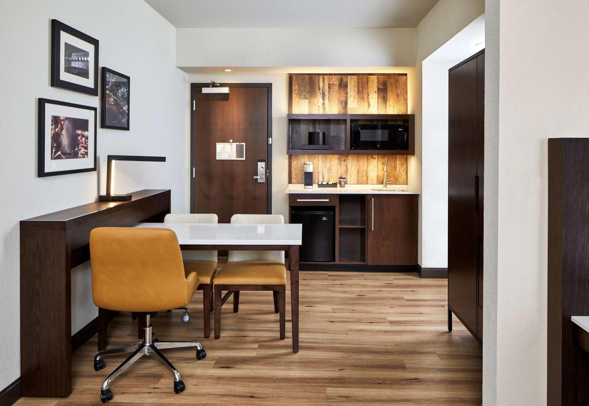 Embassy Suites By Hilton Nashville Downtown Dış mekan fotoğraf