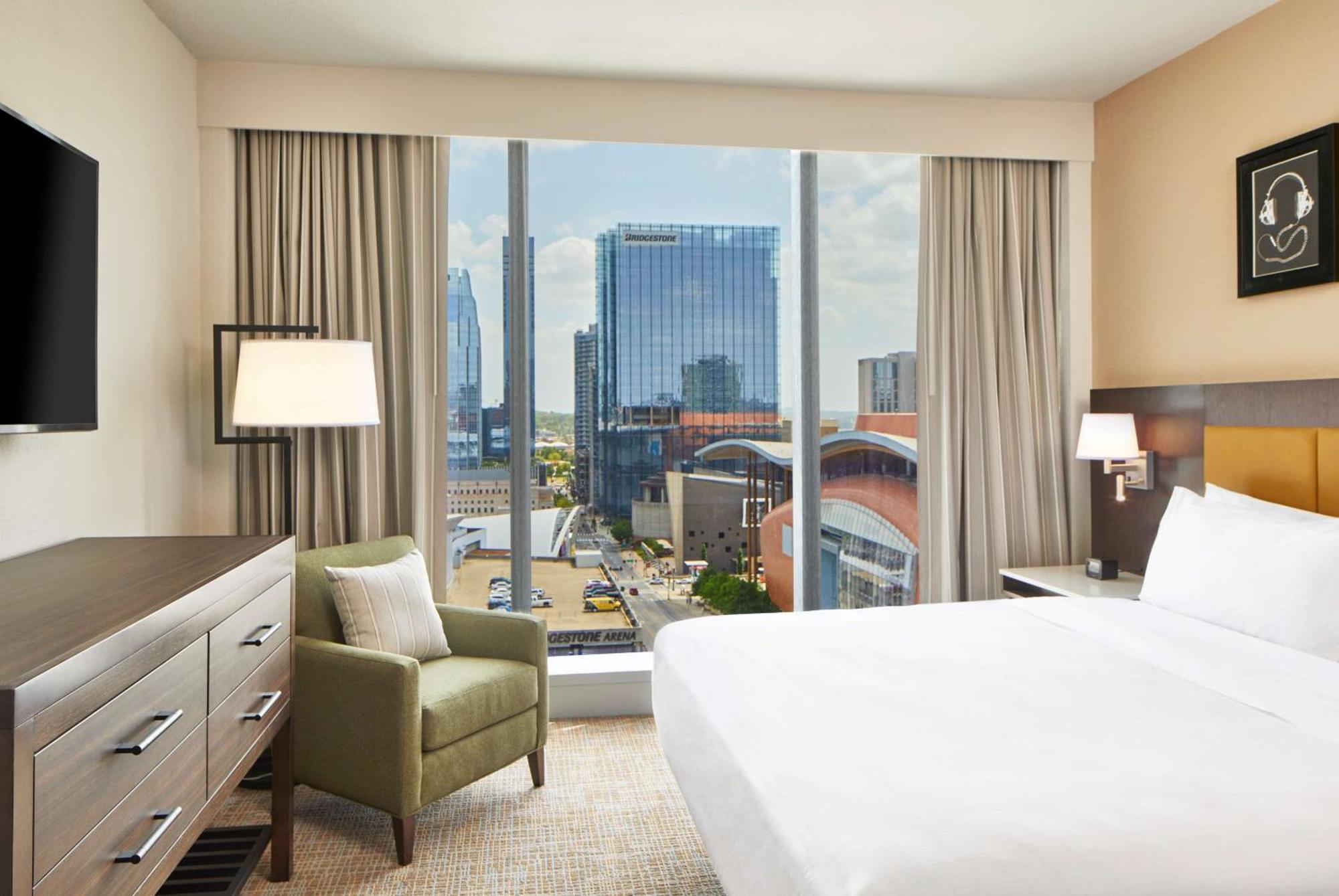 Embassy Suites By Hilton Nashville Downtown Dış mekan fotoğraf