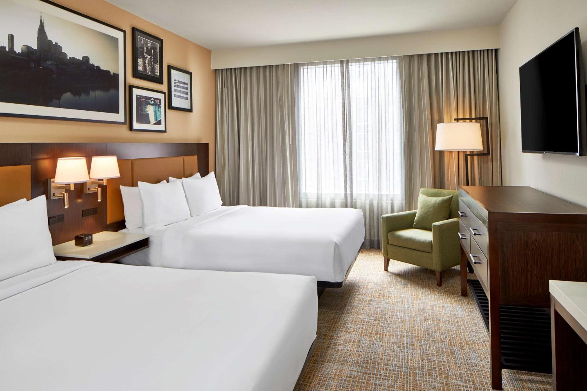 Embassy Suites By Hilton Nashville Downtown Dış mekan fotoğraf