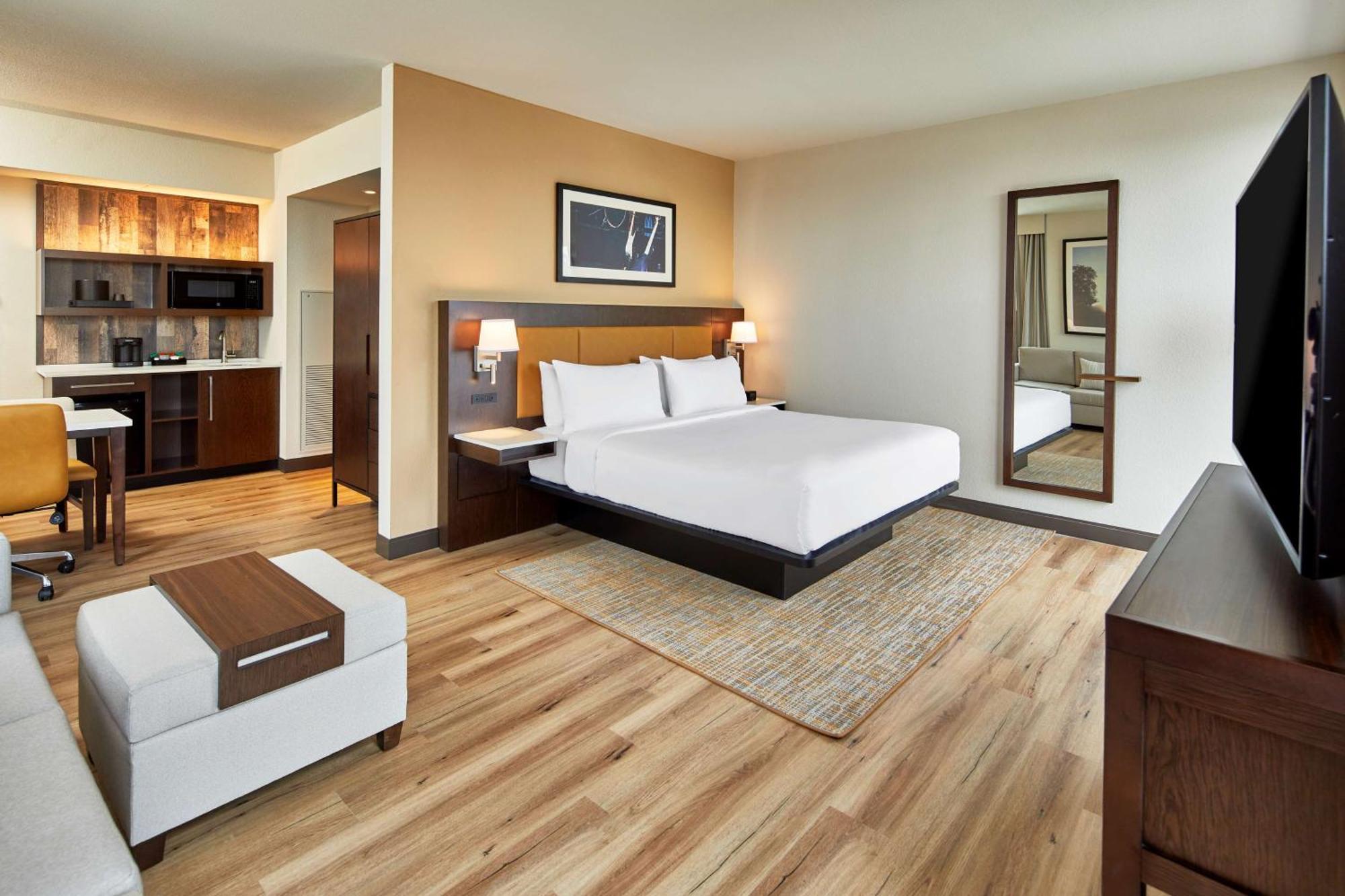 Embassy Suites By Hilton Nashville Downtown Dış mekan fotoğraf