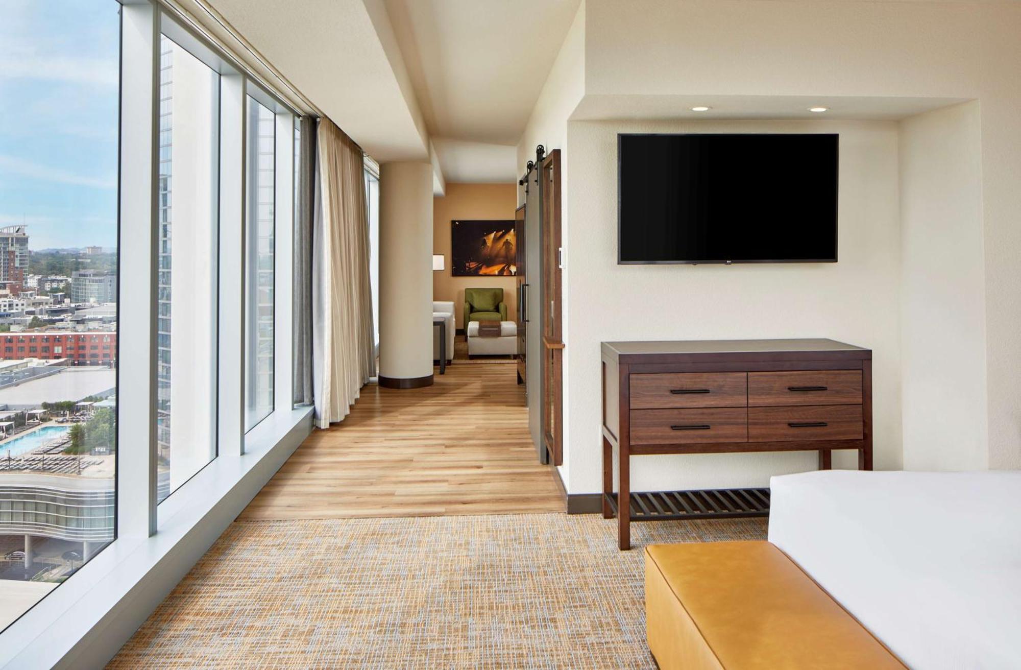 Embassy Suites By Hilton Nashville Downtown Dış mekan fotoğraf